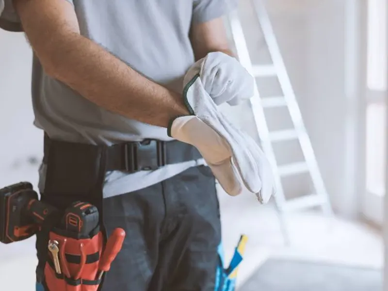 Handyman & Repairs Handyman & Repairs